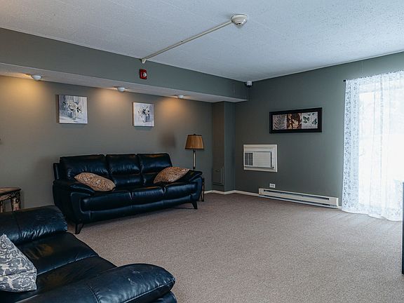 2nd image of 315 Marengo Ave APT 3E