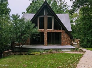 308 Travis Stanley Rd, Haysi, VA 24256