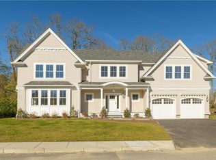 3 Knowlton Ct, Bristol, RI 02809