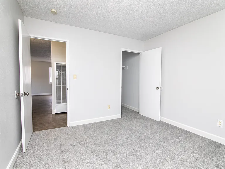 10242 S White Rock Rd-16_11132025