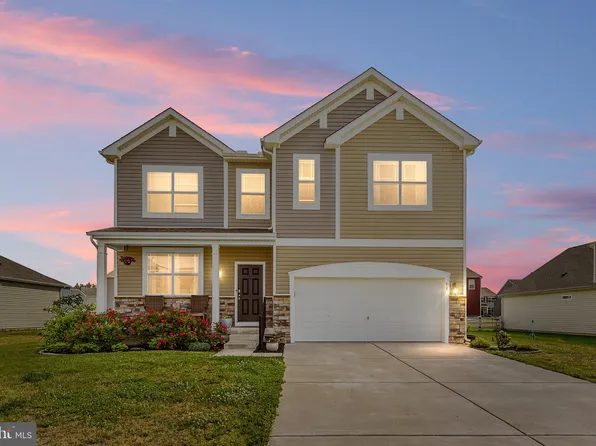 53 Privet Dr, Smyrna, DE 19977
