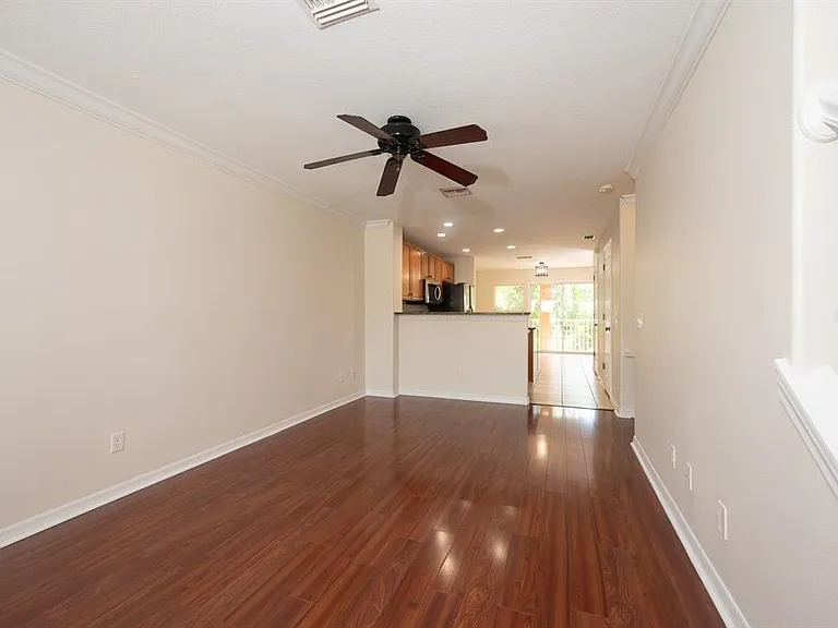 8860 White Sage Loop — Photo 7