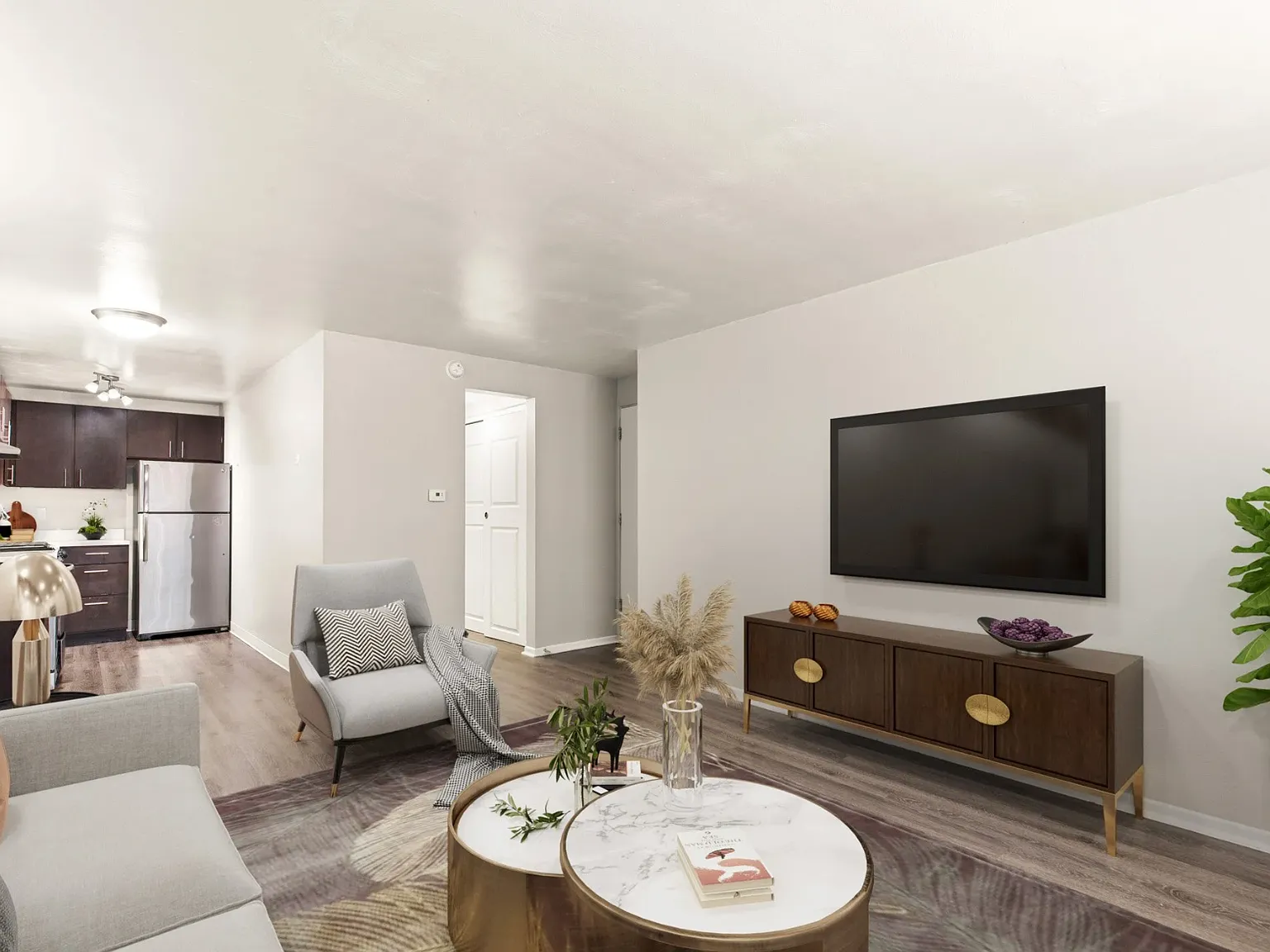 Studio, 475 sqft, $972 — Photo 2