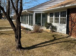 936D Thornhill Ct, Lakewood, NJ