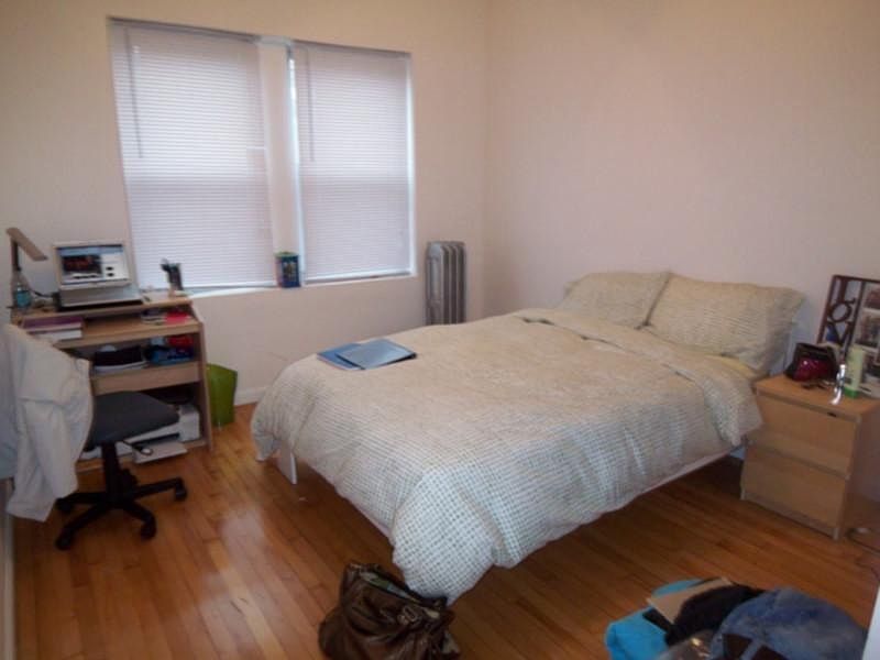 2nd image of 71 Symphony Rd APT 505A