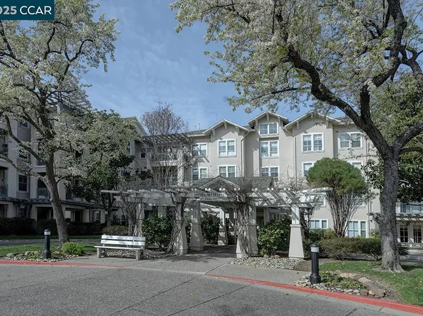1860 Tice Creek Dr APT 1154, Walnut Creek, CA 94595