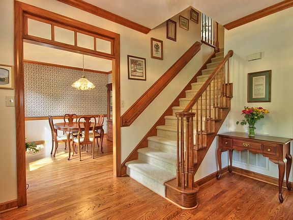 Foyer with hardwoods