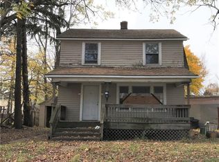 1174 Mercer Ave, Akron, OH 44307