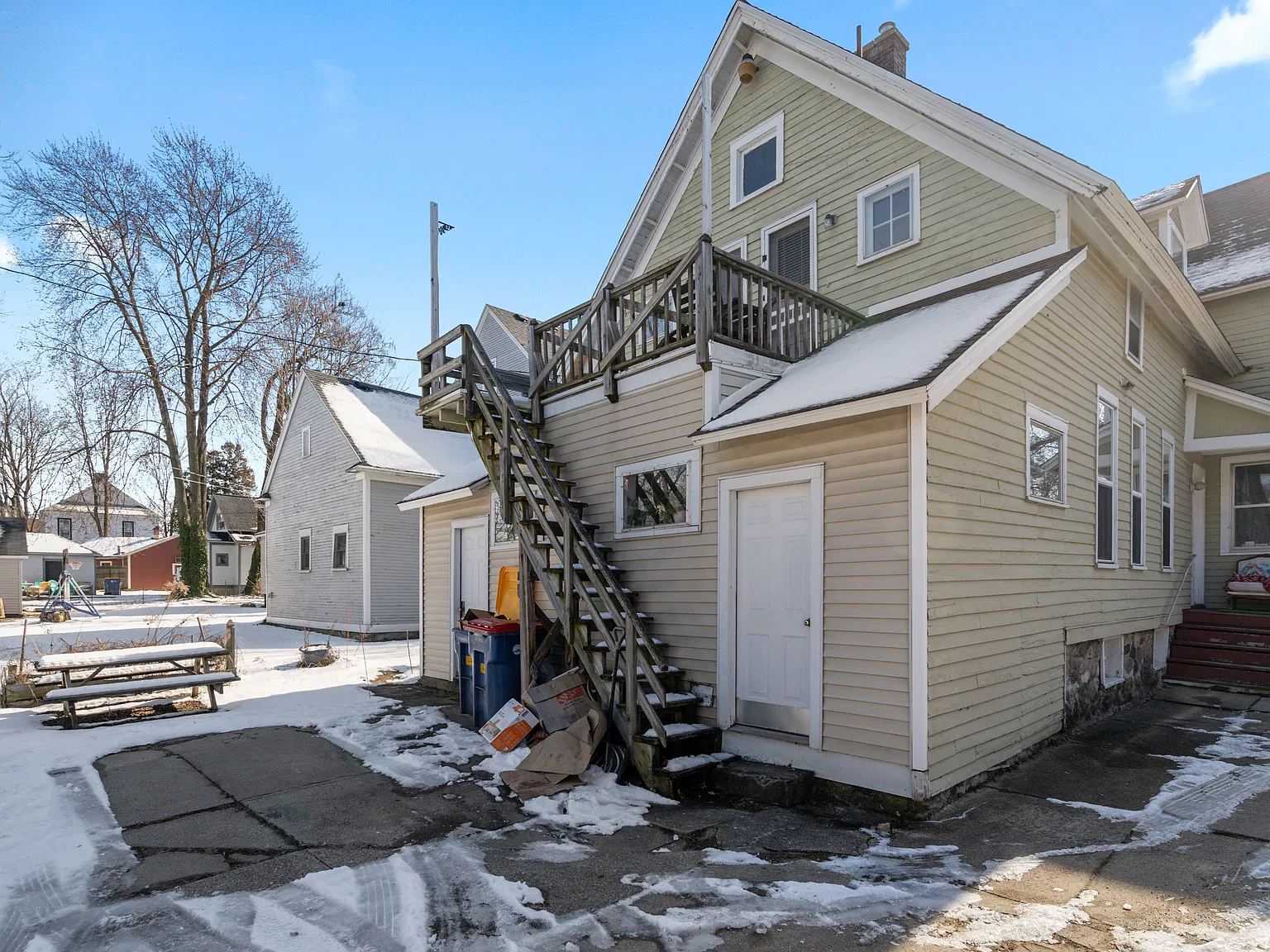 1 bed, 750 sqft, $1,400 — Photo 3