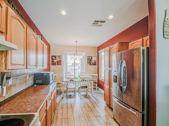 Kitchen 4