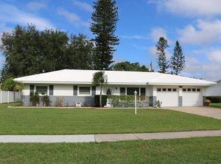 2415 Constitution Blvd, Sarasota, FL 34231