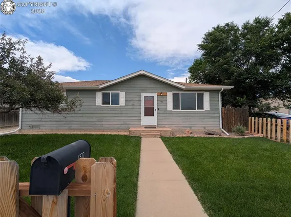 1377 Harding Ave, Canon City, CO 81212