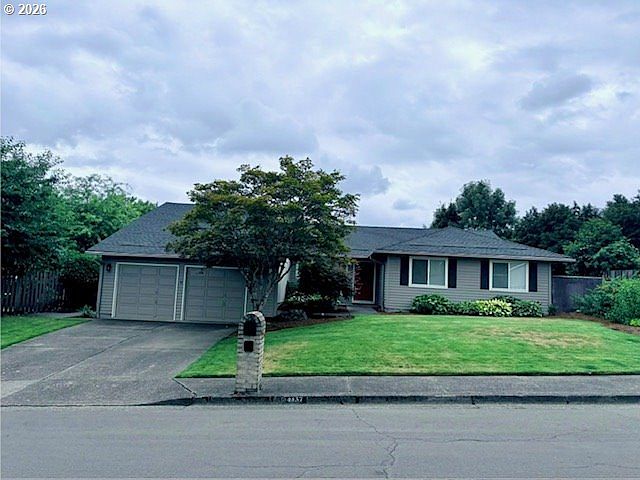1st image of 4437 NW Metolius Ct