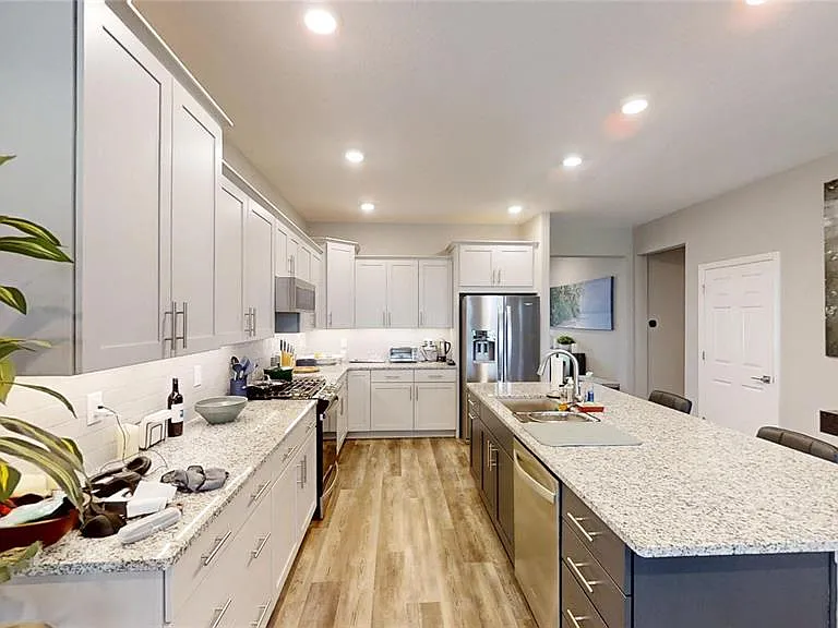 5655 SW 78th Avenue Rd — Photo 7