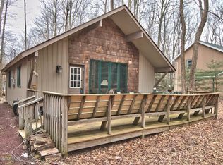 1576 Beech Spring Dr, Pocono Pines, PA