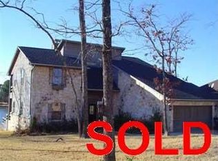 116 Bear Creek Dr, Mabank, TX 75156