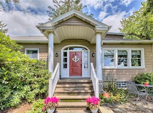 211 Abbe Pl, Delmont, PA