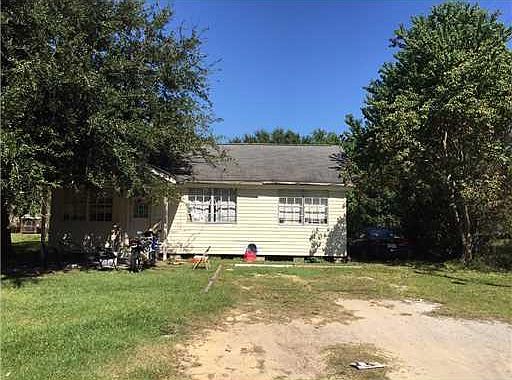 1st image of 3411 Randall Ave