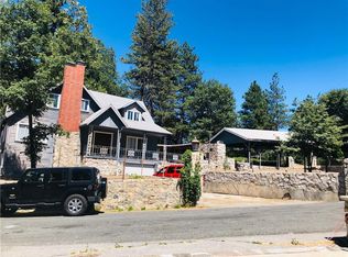 241 Forest Cir, Crestline, CA 92325