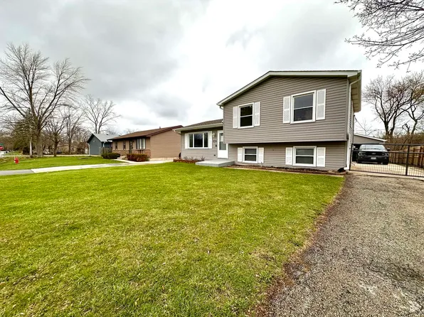 38093 N Cornell Rd, Beach Park, IL 60087