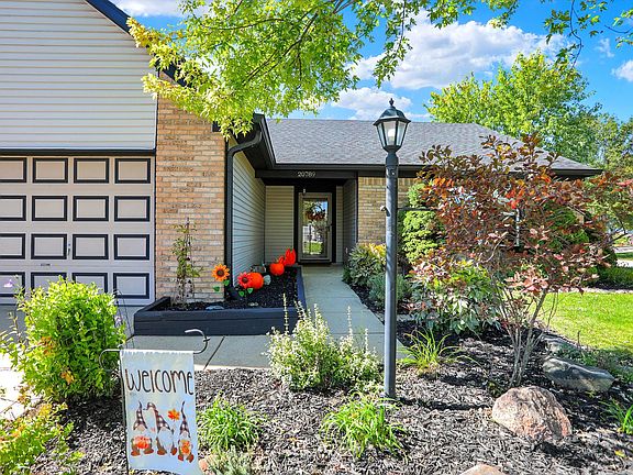 4th image of 20789 Bearsdale Way