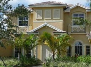 14330 Jockey Cir N, Davie, FL 33330