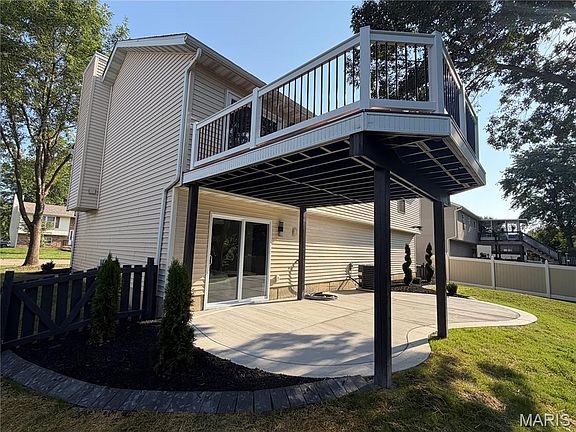 4th image of 929 Carla Dr