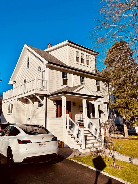 48 Forest St #2