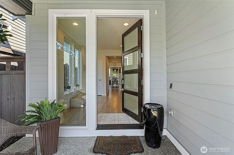 5th image of 19307 135th Street SE