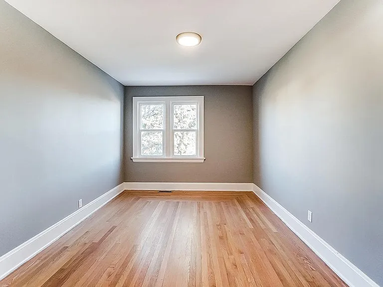 2029 Wanda Ave #1 — Photo 18