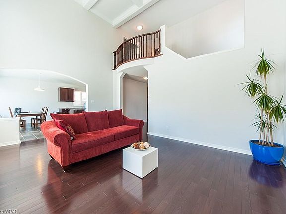 4th image of 320 Robert Ferrie Dr