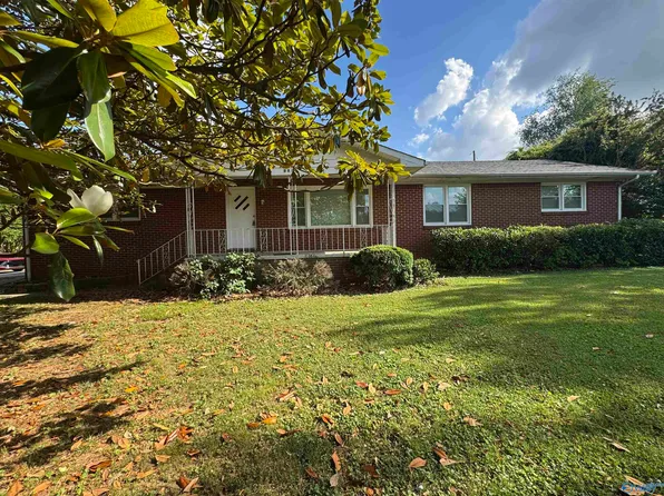 2801 Penland Ave NW, Huntsville, AL 35810