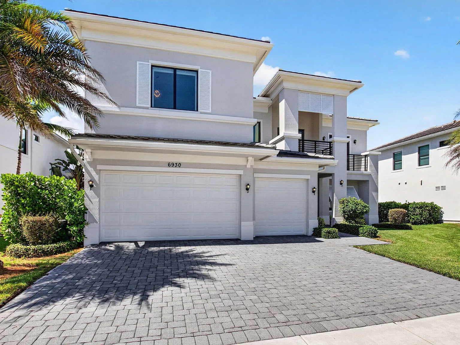 5 bed, 5.5 bath, 4662 sqft, $23,900 — Photo 3