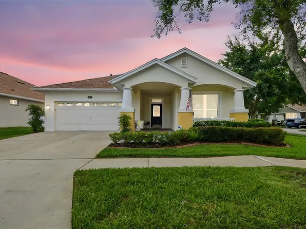 18203 Tivoli Ln, Lutz, FL 33558