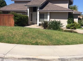 16 Alba W, Irvine, CA 92620