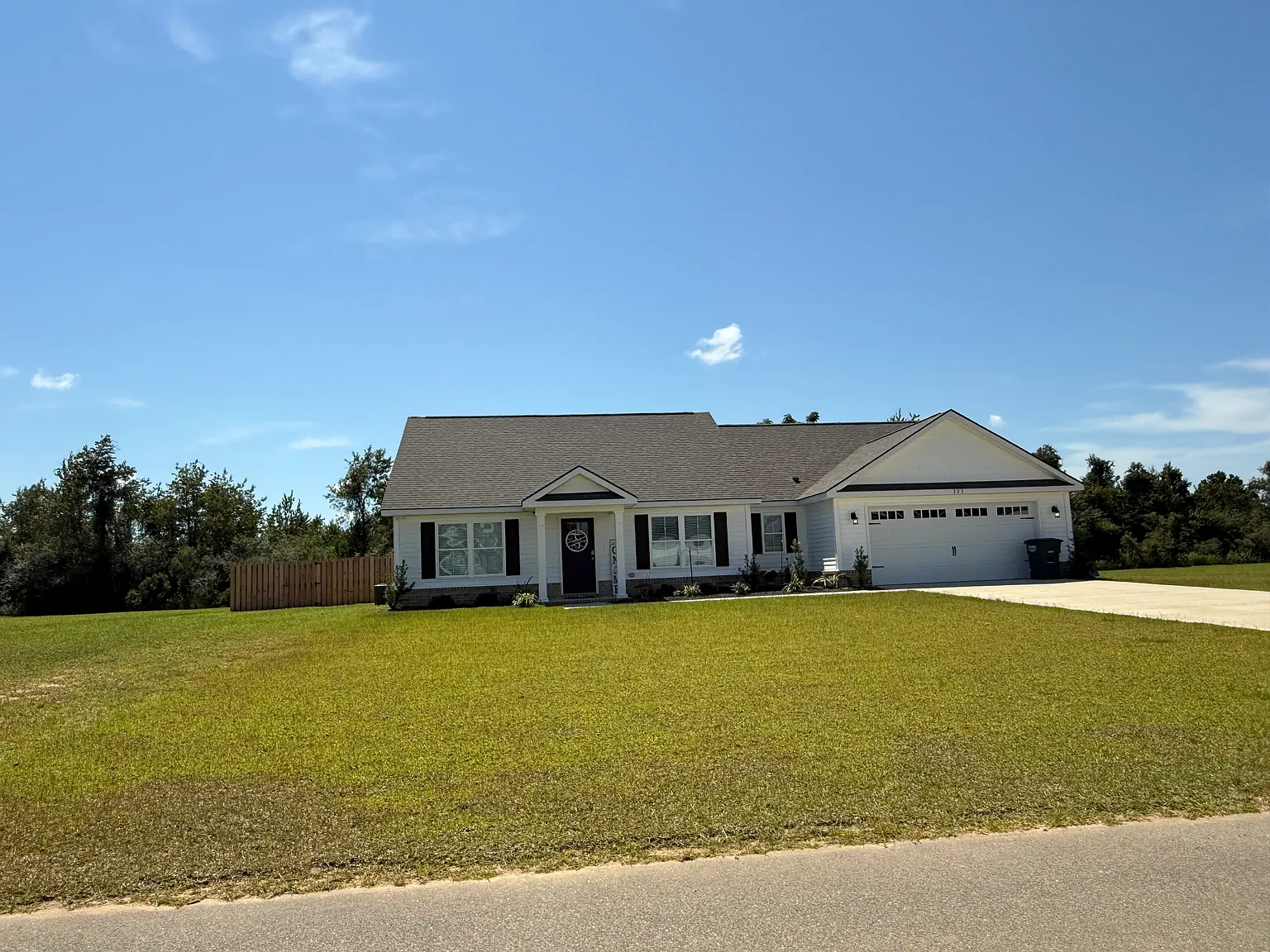 3 bed, 1740 sqft, $2,300 — Photo 1