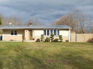 3 Austin Ave, Copiague, NY 11726