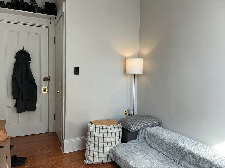 271 Newbury St #9 — Photo 3