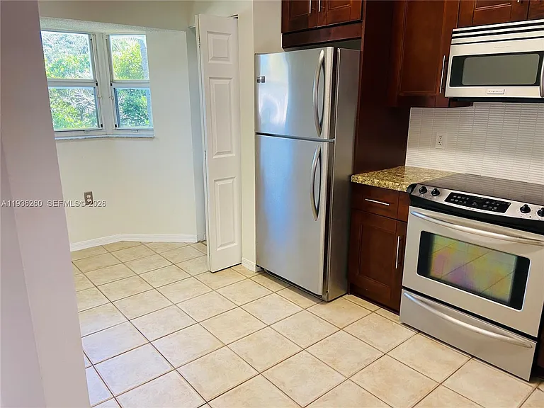 2173 NW 78th Ave #204 — Photo 7