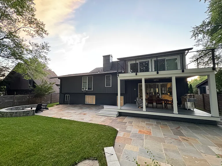 2431 Nottingham Dr — Photo 13