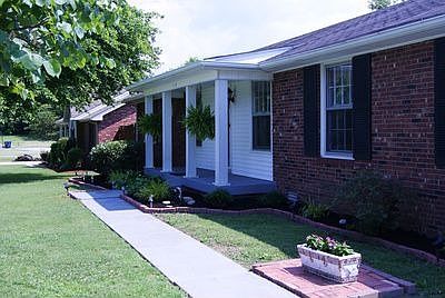 1st image of 115 Brooklawn Dr