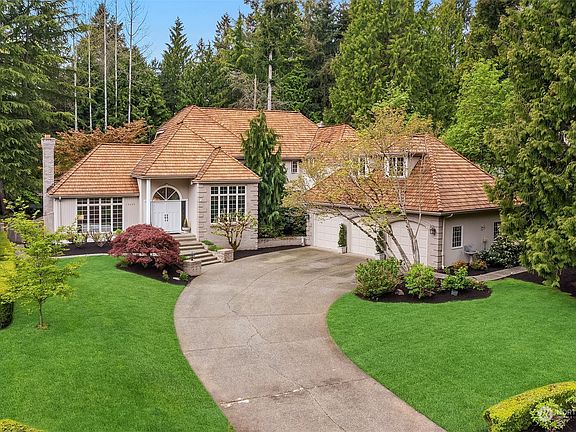 2nd image of 13329 160th Avenue NE