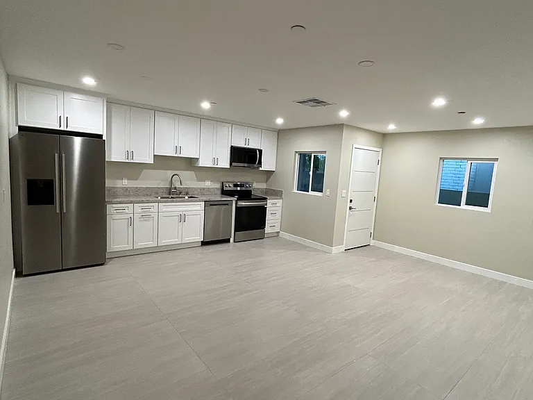10149 Langmuir Ave — Photo 6