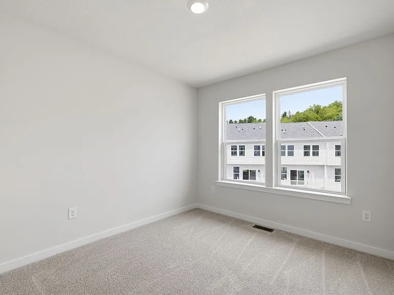 520 Cooper St — Photo 16