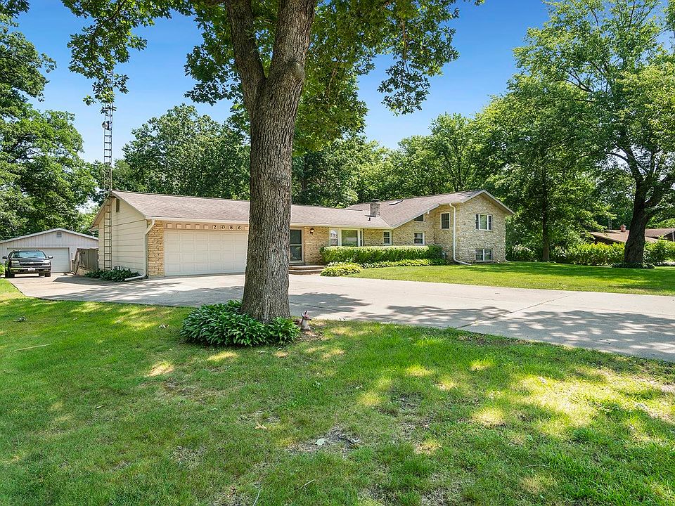 2086 Grand Detour Rd, Dixon, IL 61021 Zillow