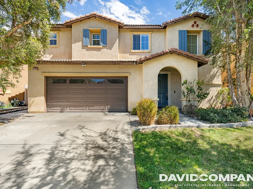 1105 N Yucca Ave