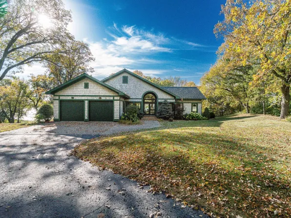 23561 Canterbury Sands Trl, Battle Lake, MN 56515