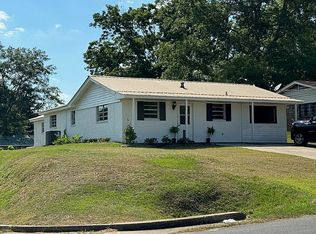 2119 7th Ave, Meridian, MS 39301