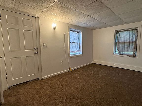 3rd image of 80 Olive St