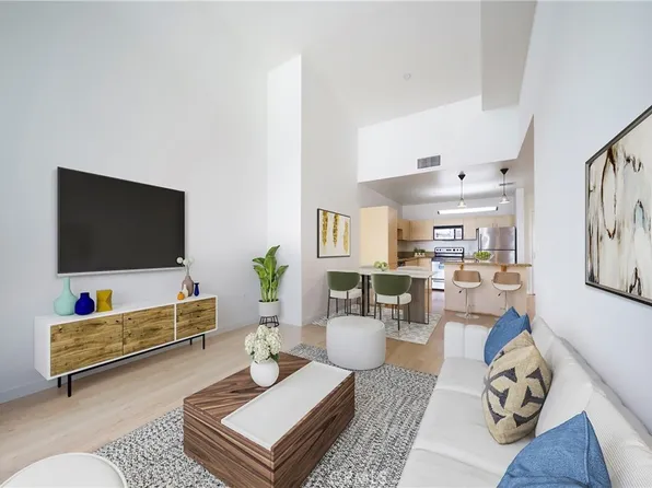 630 W 6th St APT 616, Los Angeles, CA 90017